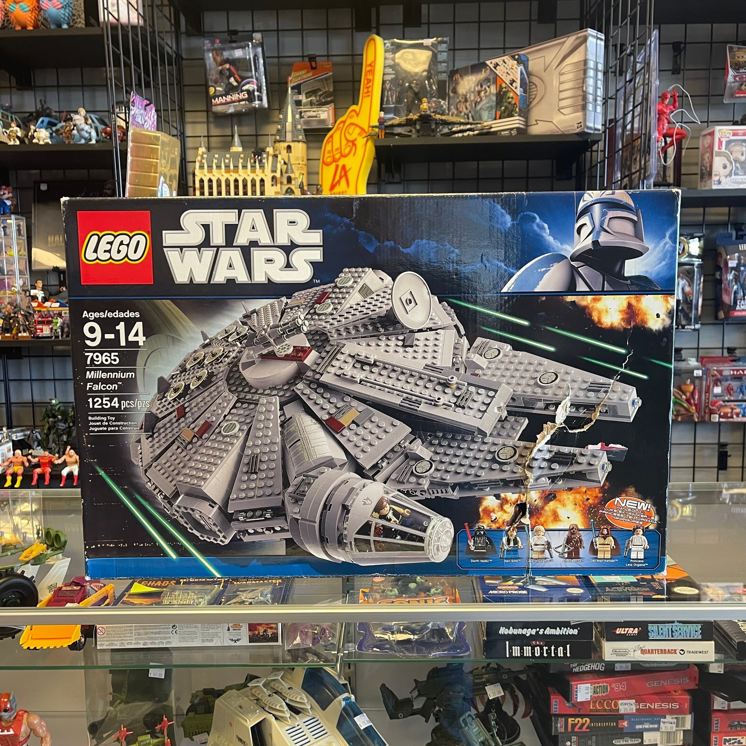 Lego millennium falcon 7965 price online